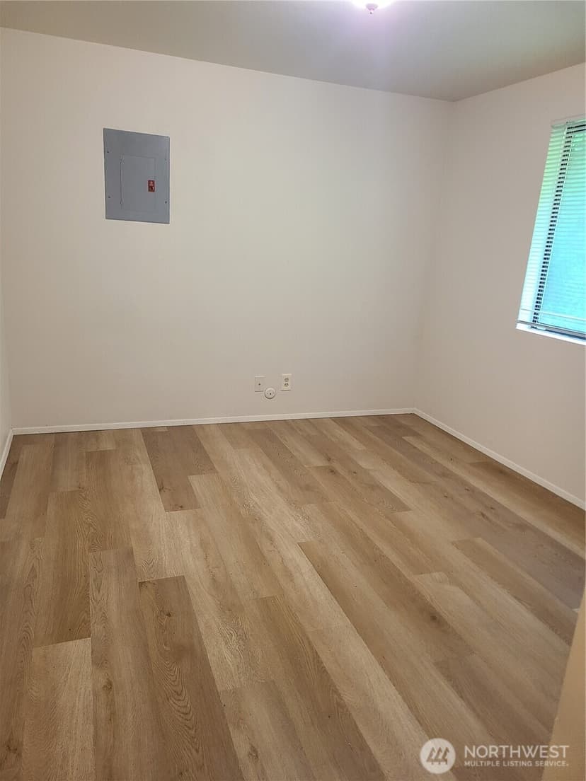 Property photo for 1518 NE 86th Street, Seattle photo 5
