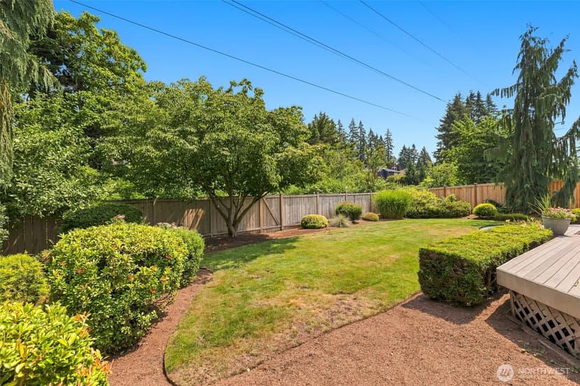 Property photo for 19320 134th Avenue SE, Renton photo 34