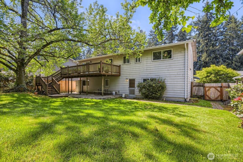 Property photo for 10616 164th Avenue NE, Redmond photo 37