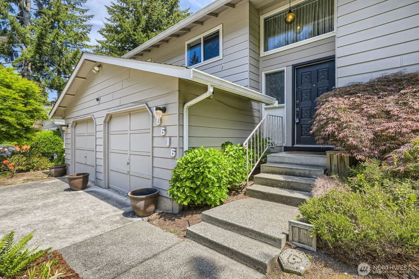 Property photo for 10616 164th Avenue NE, Redmond photo 5