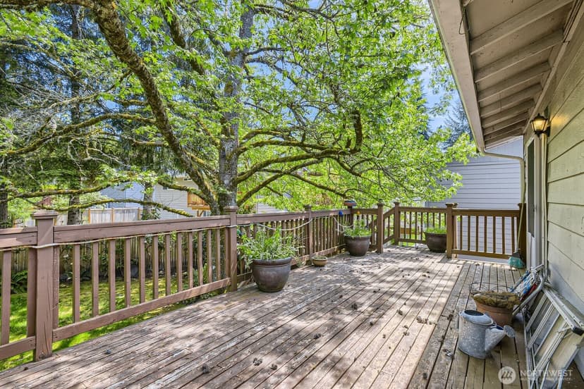 Property photo for 10616 164th Avenue NE, Redmond photo 35