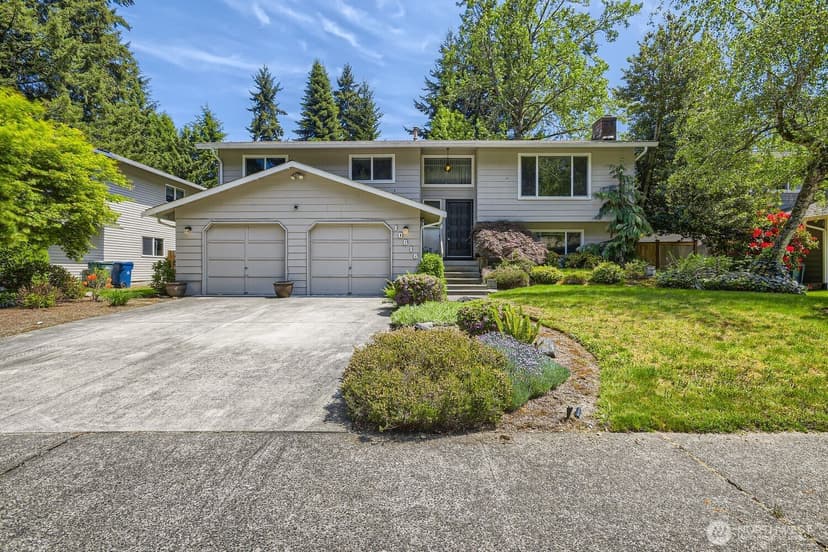 Property photo for 10616 164th Avenue NE, Redmond photo 2