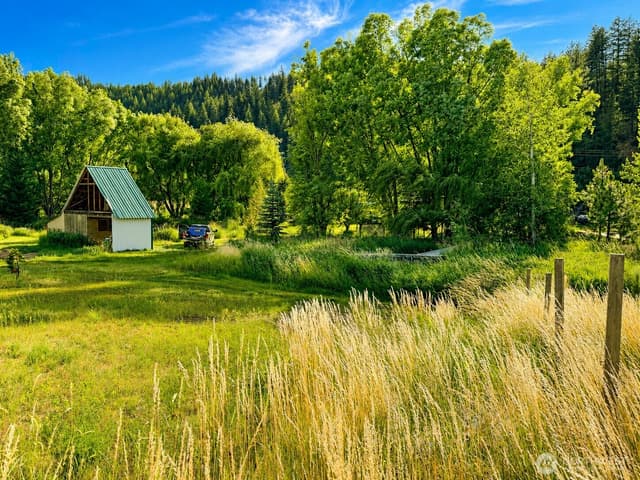 Property photo for 14865 Chumstick HWY, Leavenworth photo 2
