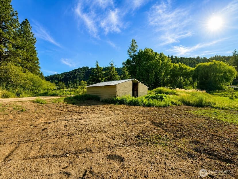 Property photo for 14865 Chumstick HWY, Leavenworth photo 21