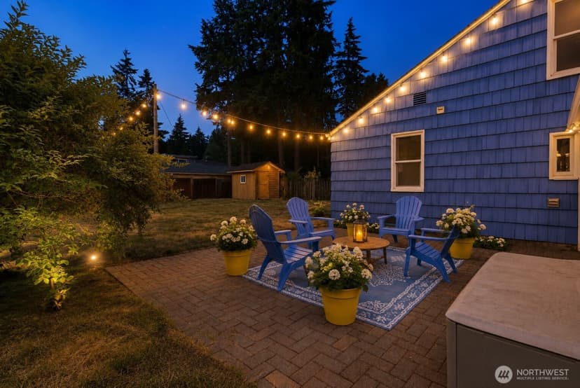 Property photo for 12515 25th Avenue NE, Seattle photo 19