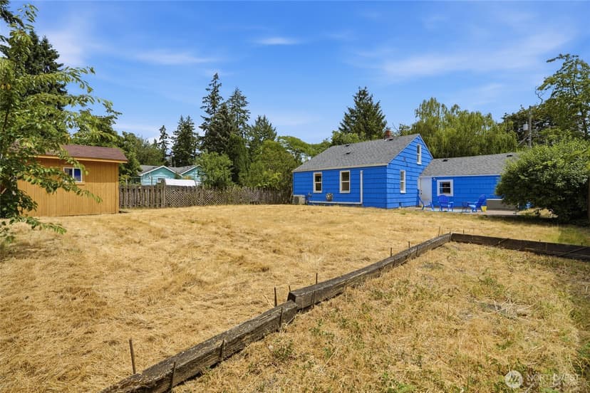 Property photo for 12515 25th Avenue NE, Seattle photo 20
