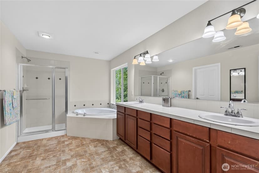 Property photo for 18214 29th Drive SE, Bothell photo 17
