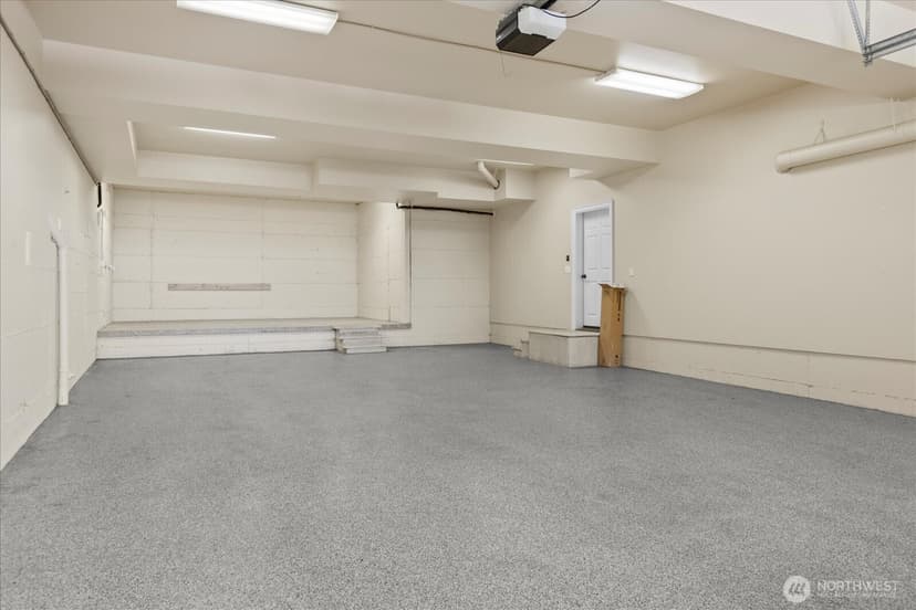 Property photo for 18608 Sound View Place, Edmonds photo 34
