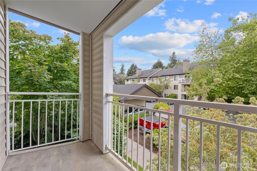 Property photo for 12303 Harbour Pointe Boulevard #V203, Mukilteo photo 22