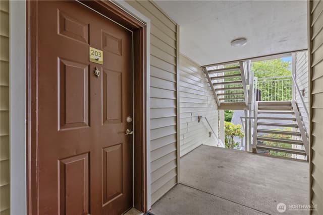 Property photo for 12303 Harbour Pointe Boulevard #V203, Mukilteo photo 3