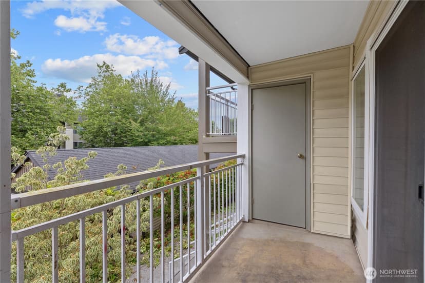 Property photo for 12303 Harbour Pointe Boulevard #V203, Mukilteo photo 23