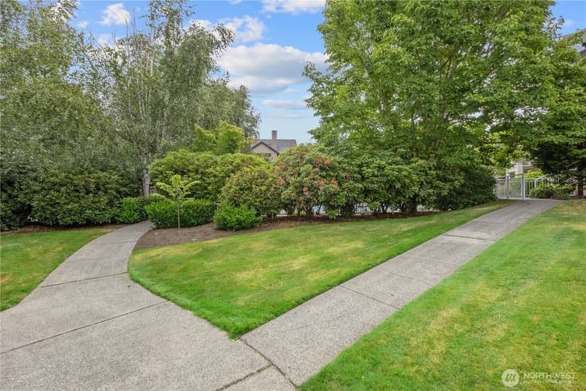 Property photo for 12303 Harbour Pointe Boulevard #V203, Mukilteo photo 25