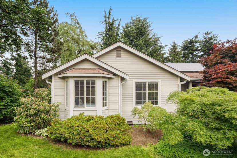 Property photo for 14222 108th Avenue NE, Kirkland photo 2