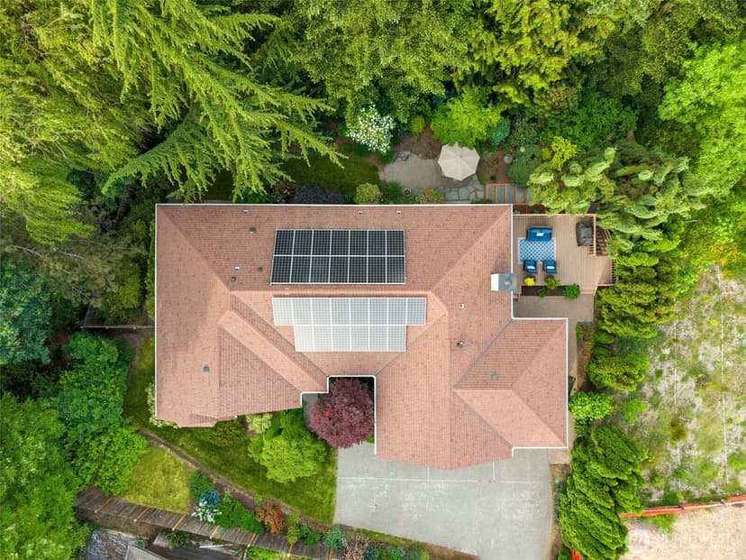 Property photo for 14222 108th Avenue NE, Kirkland photo 36