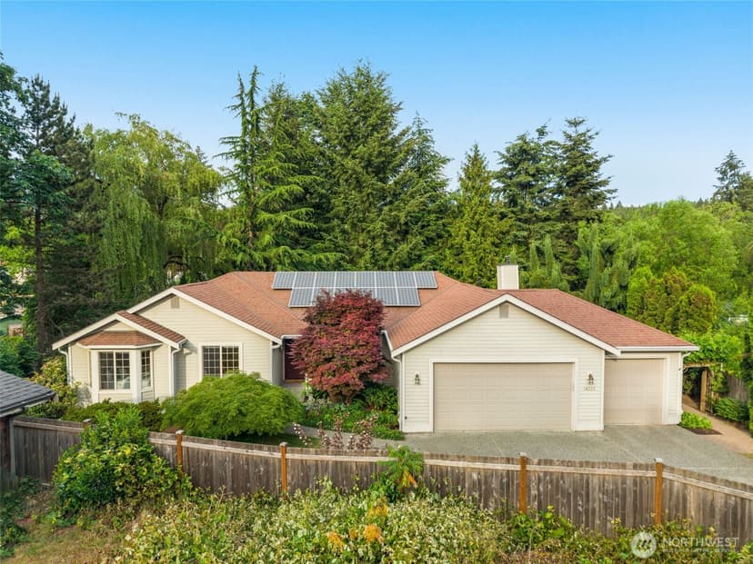 Property photo for 14222 108th Avenue NE, Kirkland photo 38