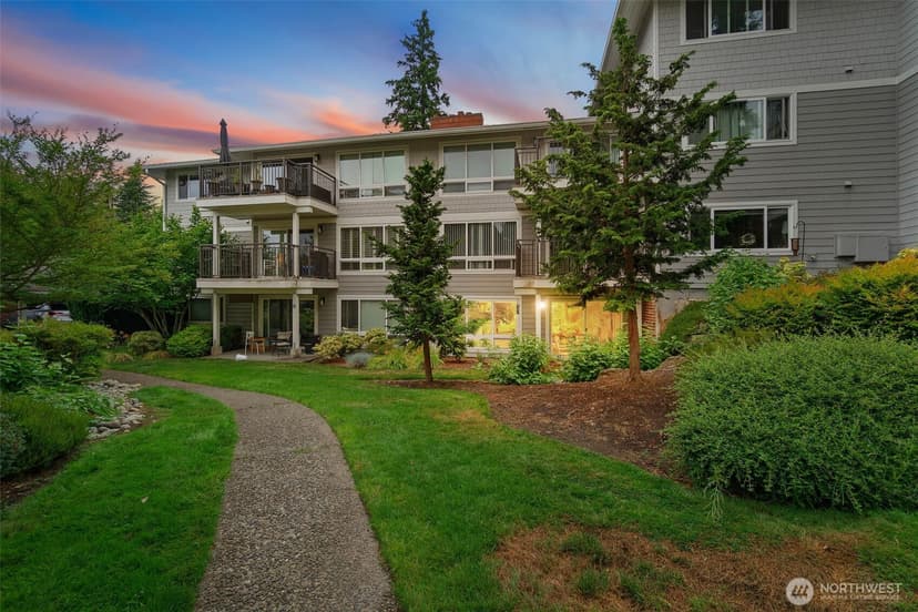 Property photo for 15212 NE 8th Street #F13, Bellevue photo 38