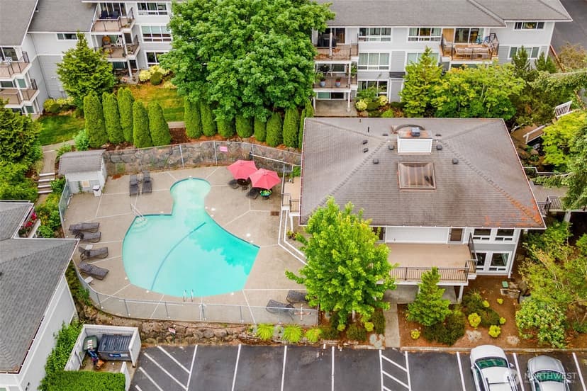 Property photo for 15212 NE 8th Street #F13, Bellevue photo 33