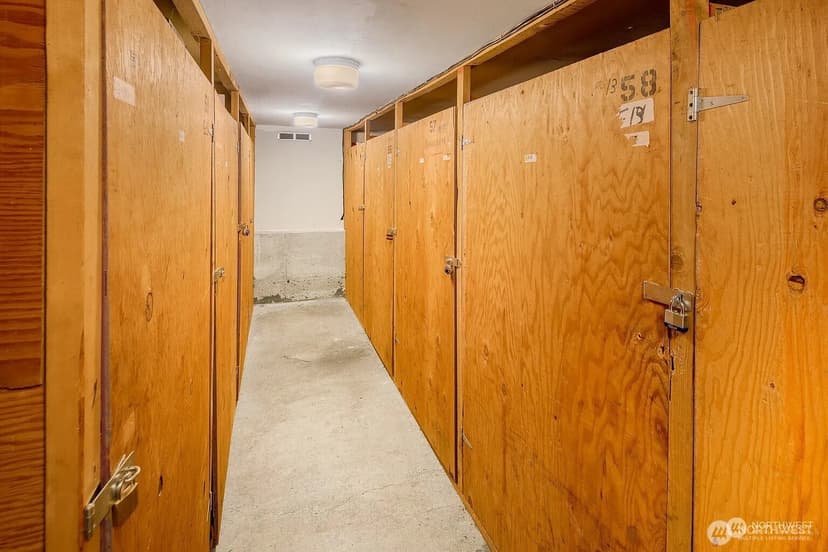 Property photo for 15212 NE 8th Street #F13, Bellevue photo 36