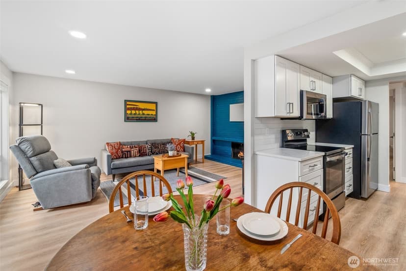 Property photo for 15212 NE 8th Street #F13, Bellevue photo 12