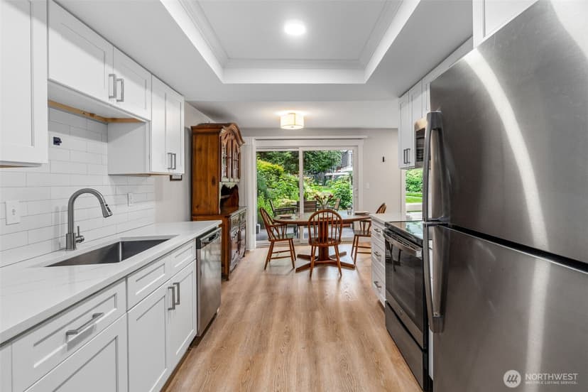 Property photo for 15212 NE 8th Street #F13, Bellevue photo 16