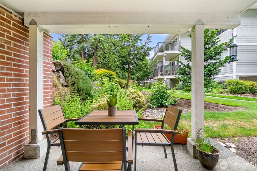 Property photo for 15212 NE 8th Street #F13, Bellevue photo 29