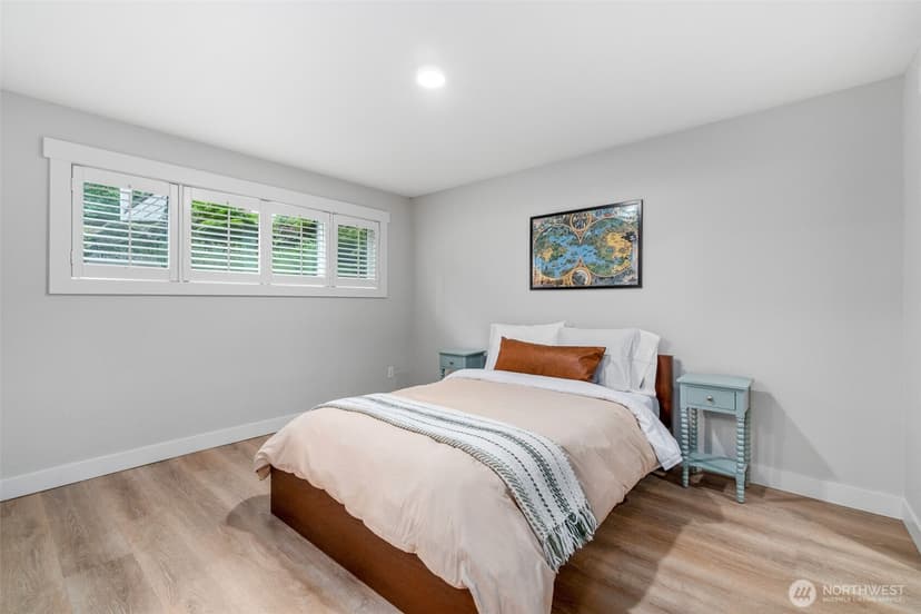 Property photo for 15212 NE 8th Street #F13, Bellevue photo 18