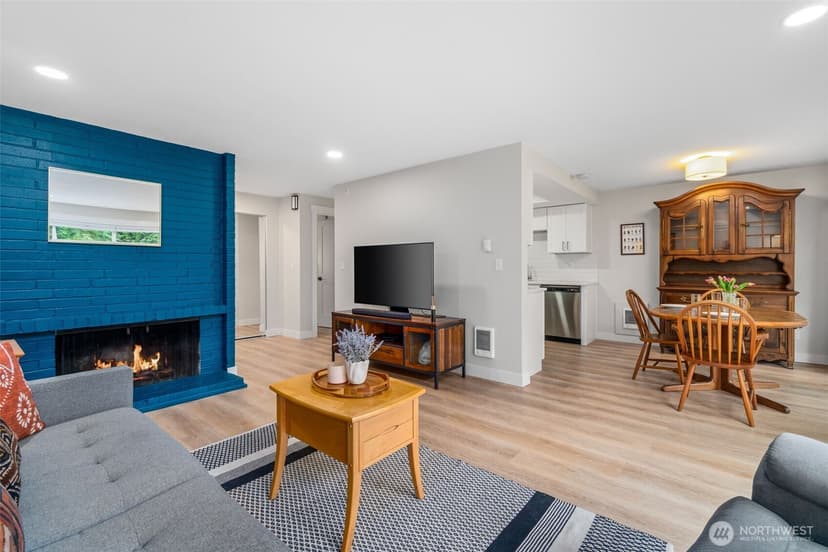 Property photo for 15212 NE 8th Street #F13, Bellevue