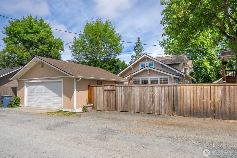Property photo for 518 W Pioneer, Puyallup photo 36