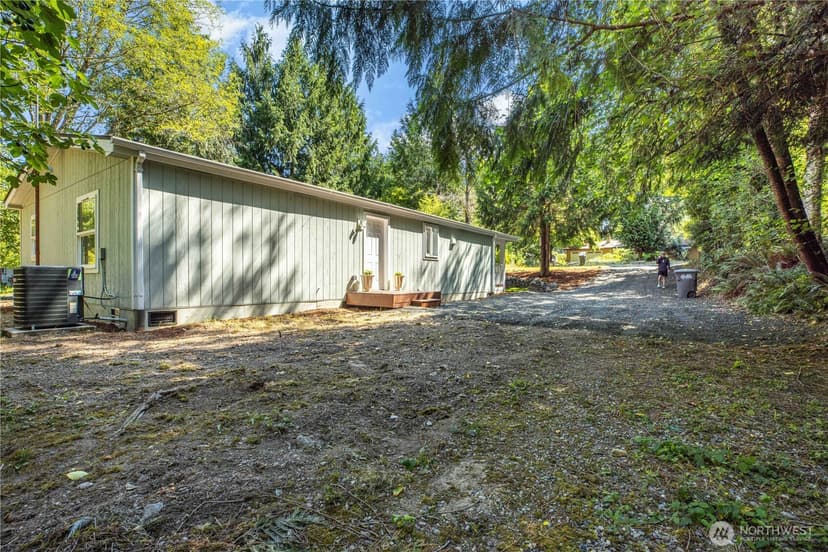Property photo for 13622 138th Avenue NW, Gig Harbor photo 18