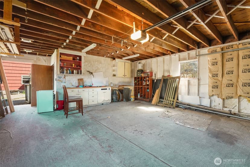 Property photo for 4333 32nd Avenue W, Seattle photo 23