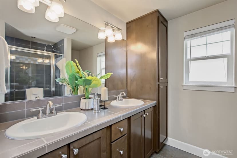 Property photo for 2707 SW Sylvan Heights Drive, Seattle photo 20
