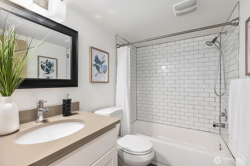Property photo for 2302 S Spokane Street, Seattle photo 20