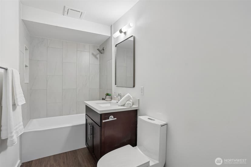 Property photo for 1318 Lake Washington Boulevard S, Seattle photo 27