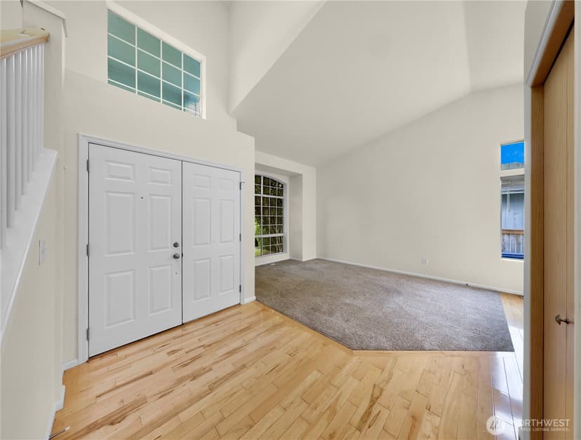 Property photo for 7015 76th Drive NE, Marysville photo 5