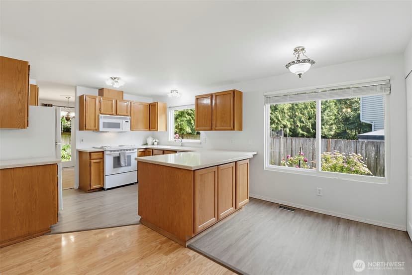 Property photo for 11860 SE 321st Place, Auburn photo 14