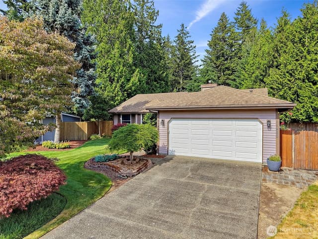 Property photo for 11860 SE 321st Place, Auburn photo 3
