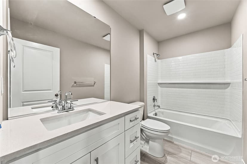 Property photo for 13901 11th Place W #A, Lynnwood photo 20