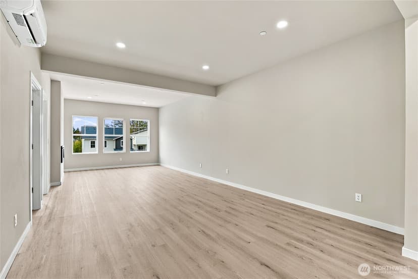 Property photo for 13901 11th Place W #A, Lynnwood photo 5