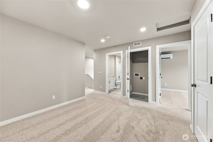 Property photo for 13901 11th Place W #B, Lynnwood photo 18