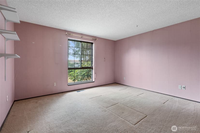 Property photo for 9106 Zircon Drive SW, Lakewood photo 19