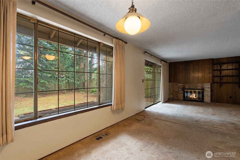 Property photo for 9106 Zircon Drive SW, Lakewood photo 10