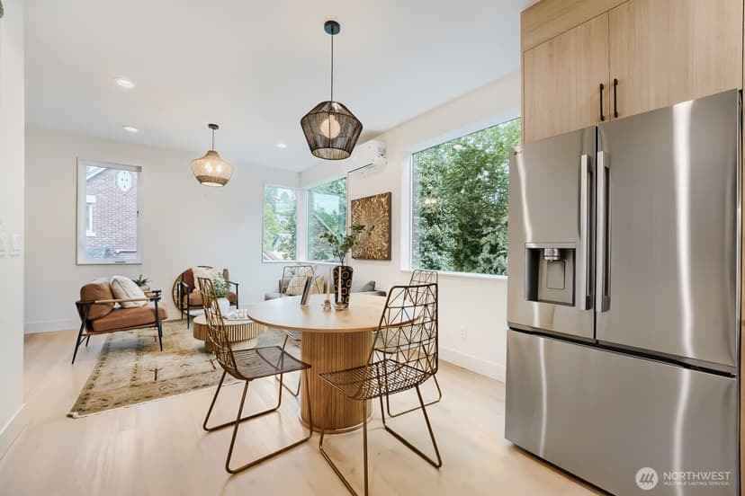 Property photo for 2626 58th Avenue SW #B, Seattle photo 6
