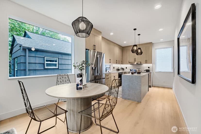 Property photo for 2626 58th Avenue SW #B, Seattle photo 8