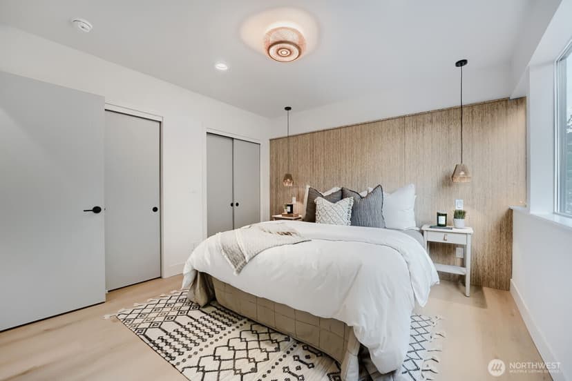 Property photo for 2626 58th Avenue SW #B, Seattle photo 12