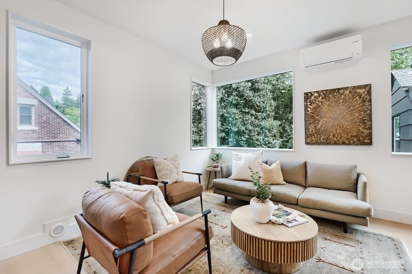 Property photo for 2626 58th Avenue SW #B, Seattle photo 5