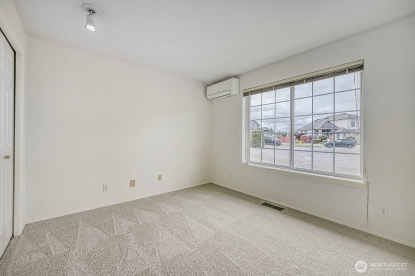 Property photo for 11240 SE 189th Court, Renton photo 23