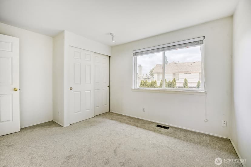 Property photo for 11240 SE 189th Court, Renton photo 22