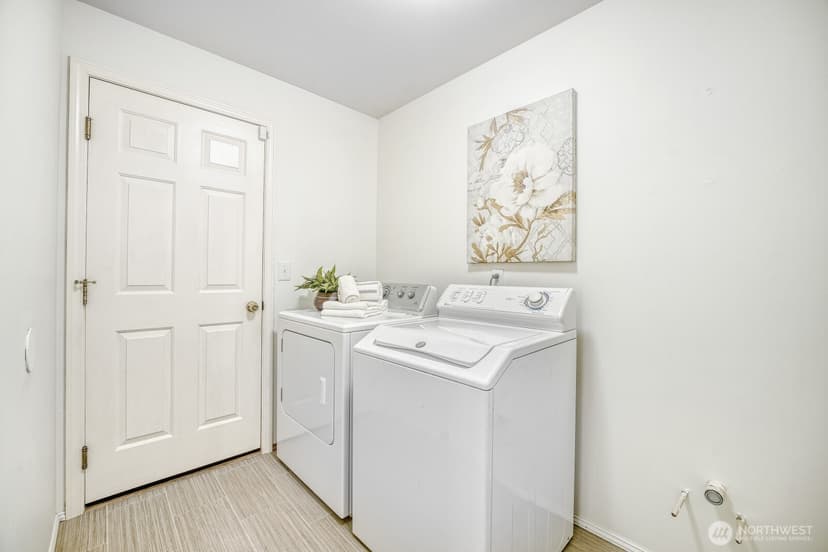 Property photo for 11240 SE 189th Court, Renton photo 15