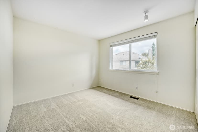 Property photo for 11240 SE 189th Court, Renton photo 24