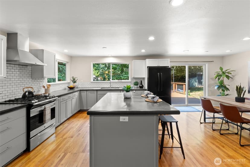 Property photo for 8707 71st Street NW, Gig Harbor photo 9